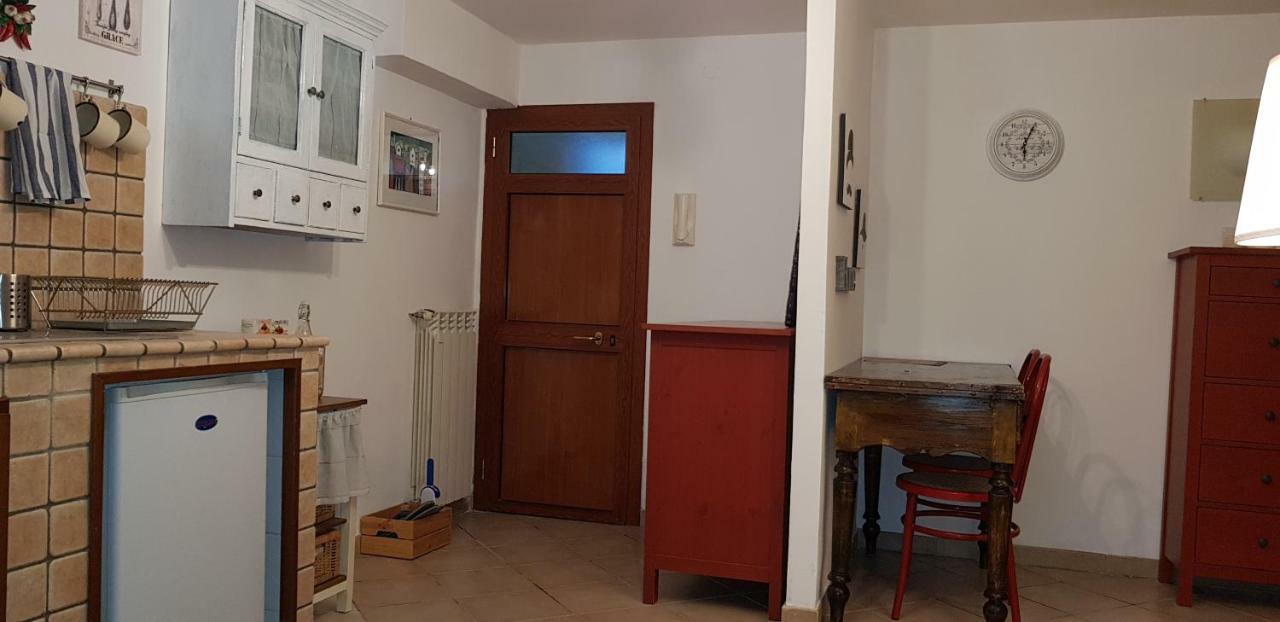 Tabor 1 casa vacanza in villa Napoli Esterno foto